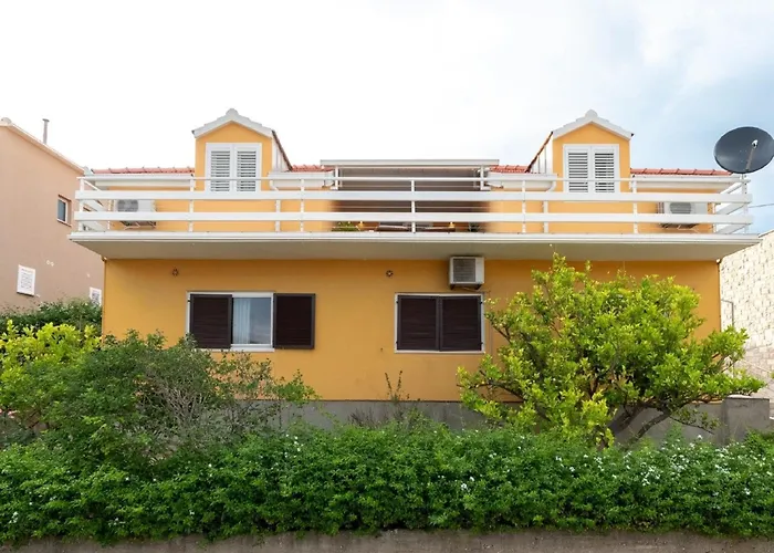 Dragojevic - Two Bedroom With Terrace And Sea View 公寓